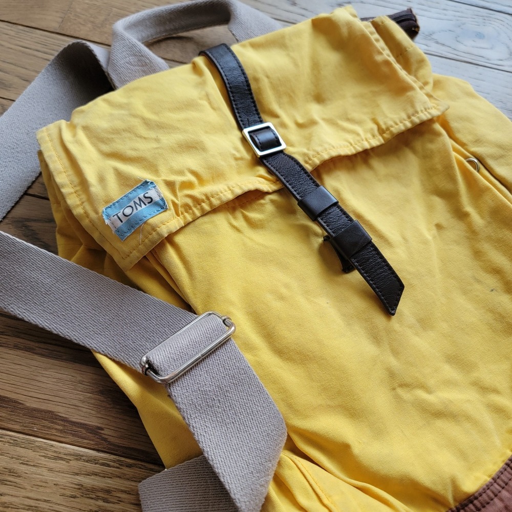 TOMS Trekker Waxed Canvas Backpack Citrus Color Leather Trim Water-Resistant